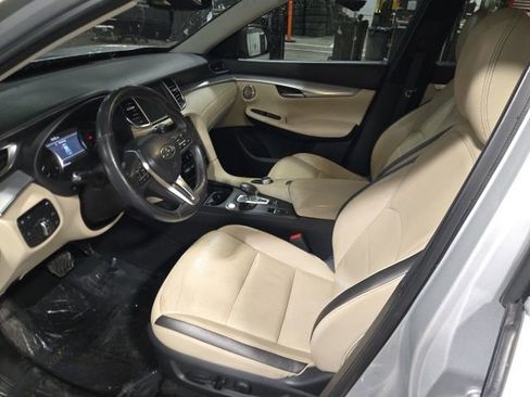 Used 2019 INFINITI QX50 Essential w/ Premium Audio Package FWD image 12