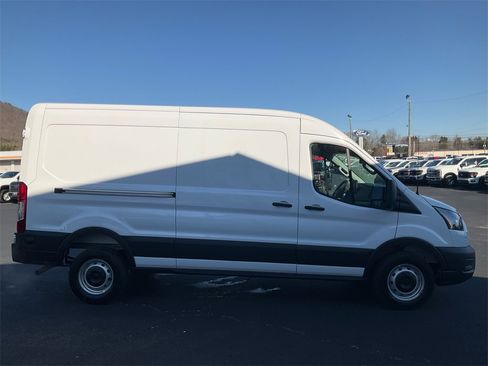New 2026 Ford Transit 250 148 Medium Roof image 4