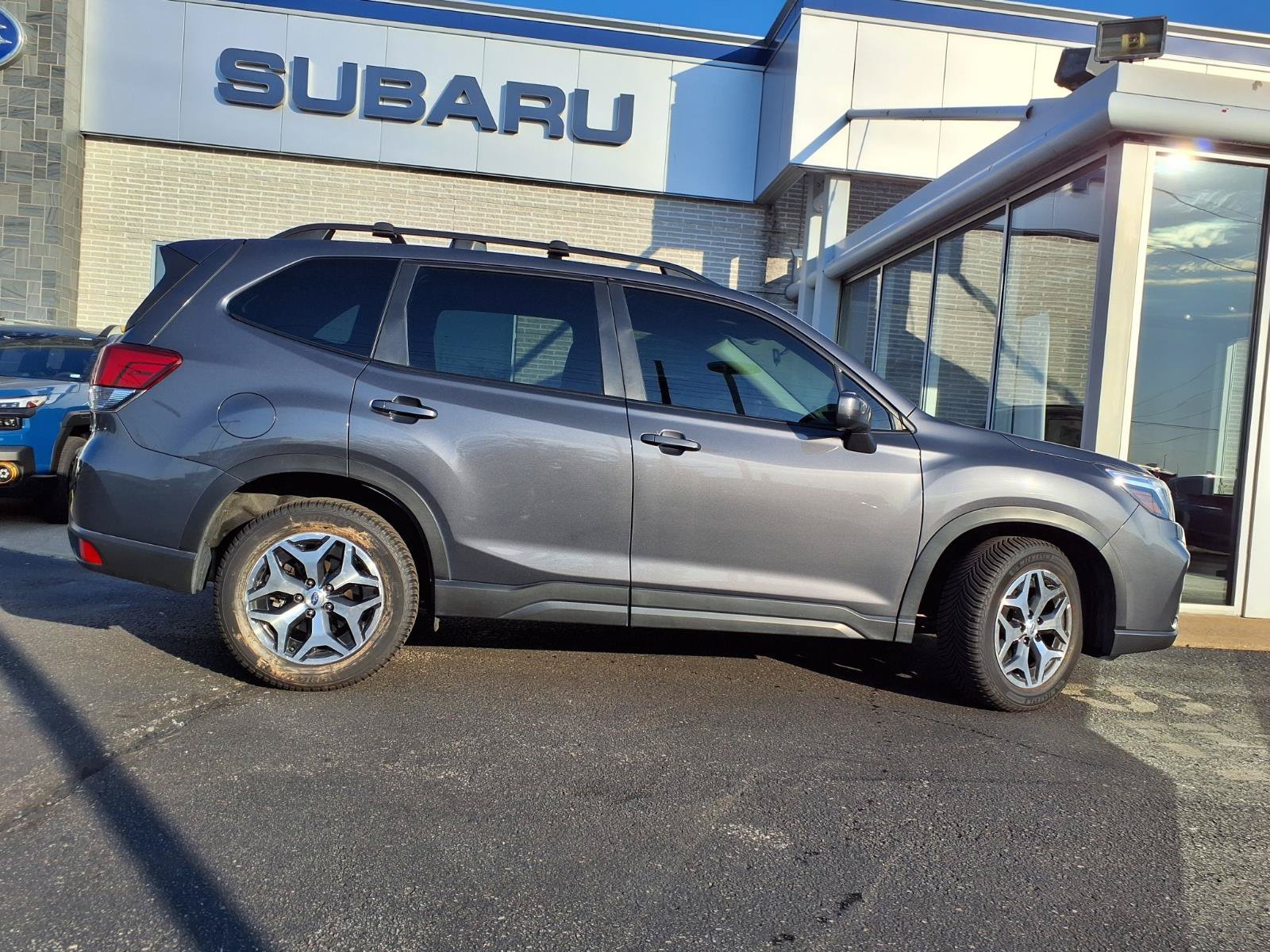 Used 2021 Subaru Forester Premium AWD/4WD image 33