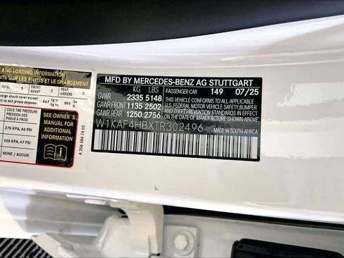 New 2026 Mercedes-Benz C 300 4MATIC Sedan image 12