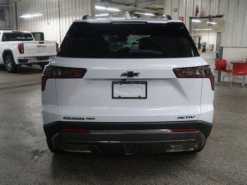 New 2026 Chevrolet Equinox ACTIV w/ Convenience Package III image 6