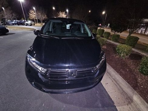 Used 2024 Honda Odyssey Elite image 6