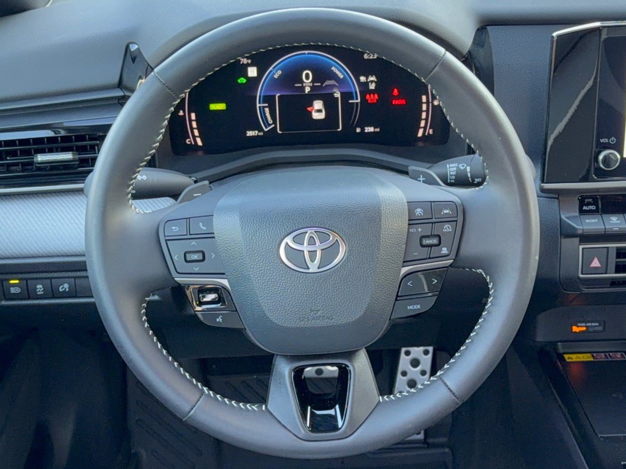 Used 2026 Toyota Camry SE w/ Convenience Package FWD image 10