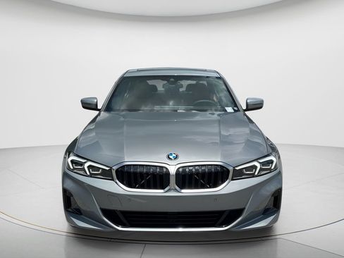 New 2026 BMW 330i Sedan w/ Premium Package RWD image 2