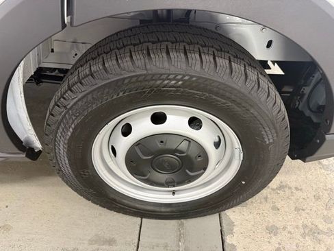 New 2026 Ford Transit 350 XL image 5