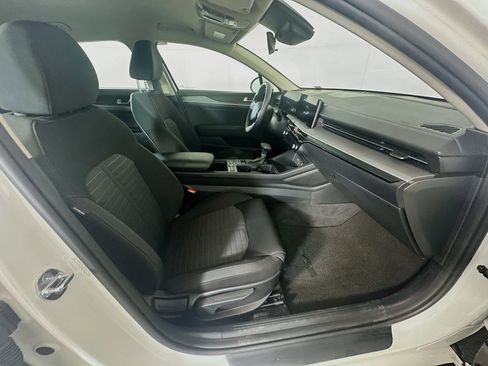 Used 2025 Kia K5 LXS image 31