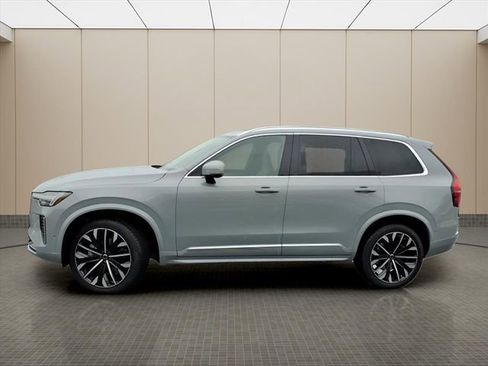 New 2026 Volvo XC90 B6 Plus w/ Protection Package Premier AWD/4WD image 5