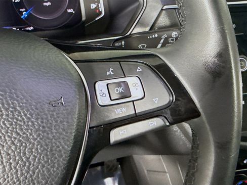 Used 2020 Volkswagen Tiguan SEL w/ 3rd Row Seat Package image 15