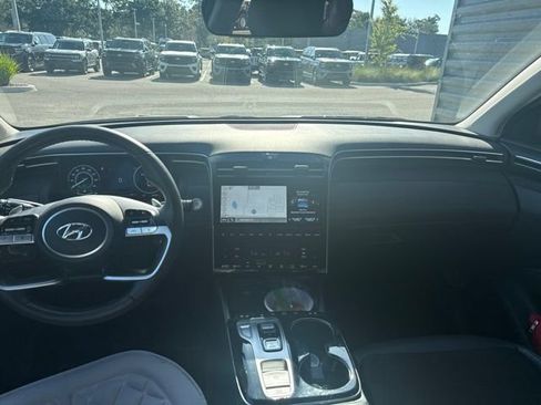 Used 2024 Hyundai Tucson Limited AWD/4WD image 10