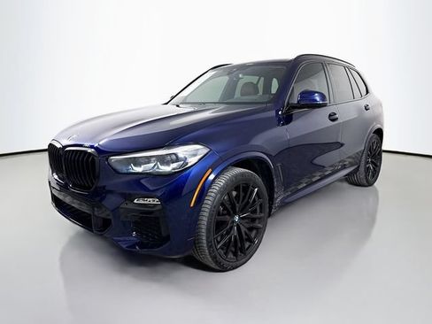 Used 2021 BMW X5 M50i AWD/4WD image 1