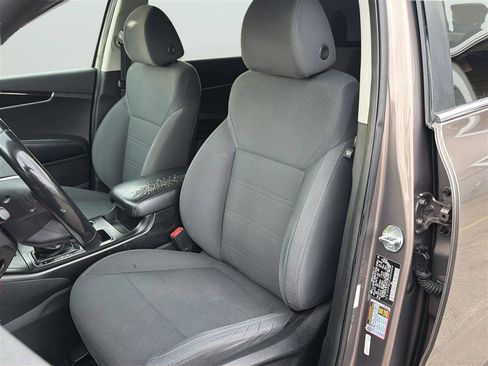 Used 2019 Kia Sorento S AWD/4WD image 13