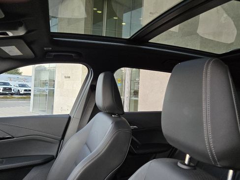 Used 2025 BMW X1 xDrive28i image 8