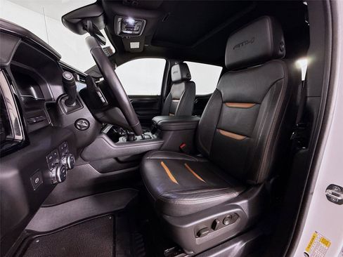 Used 2023 GMC Sierra 1500 AT4 w/ AT4 Premium Package image 21