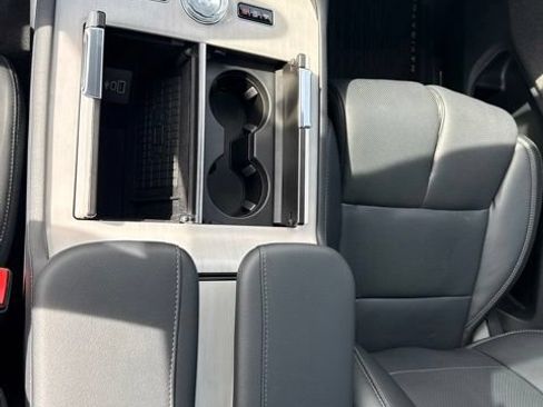Used 2025 Lincoln Navigator Reserve w/ Jet Appearance Package AWD/4WD image 22