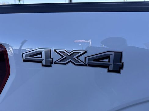 Used 2024 Ford F150 Lariat w/ Equipment Group 502A High image 19