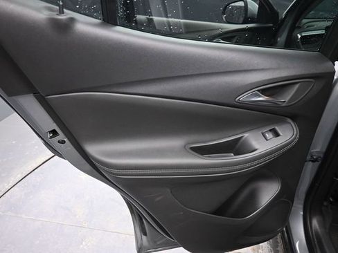 Used 2025 Buick Encore GX Preferred image 31