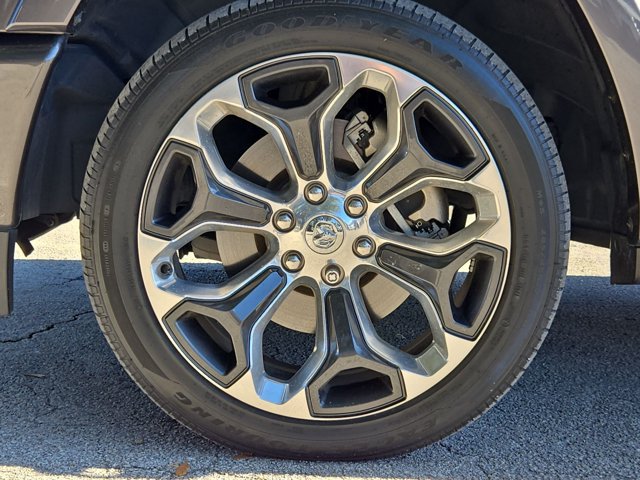 Used 2021 RAM 1500 Limited AWD/4WD image 25