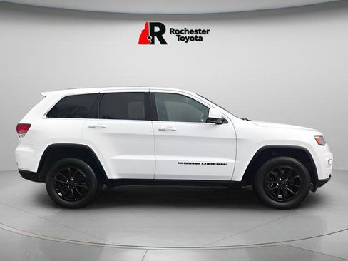 Used 2022 Jeep Grand Cherokee Laredo X AWD/4WD image 2
