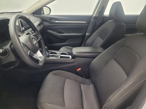 Used 2023 Nissan Altima 2.5 SV image 17
