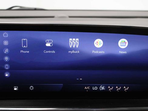 Used 2024 Buick Envision Preferred AWD/4WD image 27