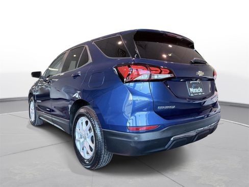 Used 2023 Chevrolet Equinox LT AWD/4WD image 7