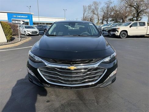Used 2023 Chevrolet Malibu LT image 9