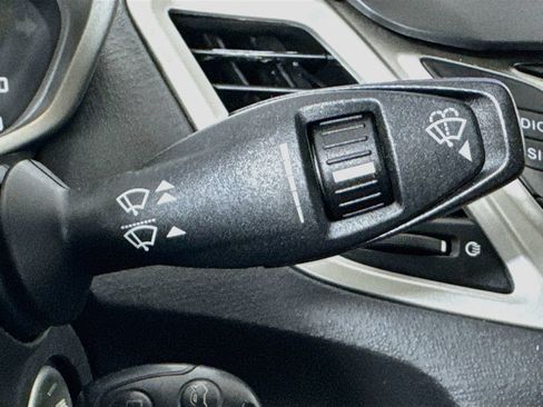 Used 2013 Ford Fiesta SE FWD image 13