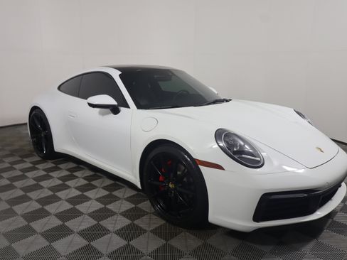 Certified 2021 Porsche 911 Carrera RWD image 9