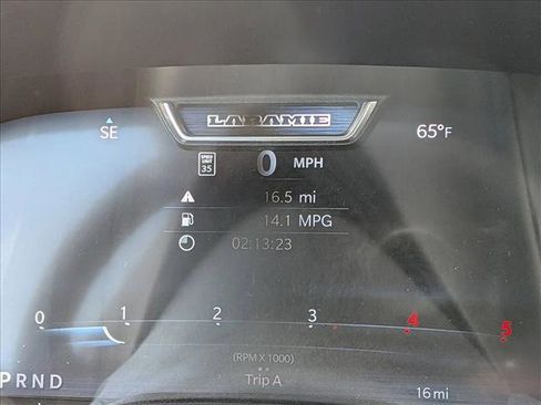 New 2026 RAM 2500 Laramie AWD/4WD image 12
