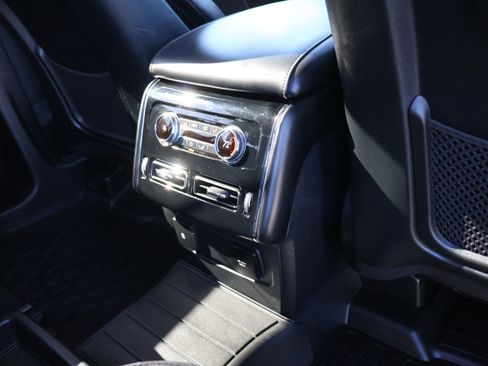 Used 2022 Lincoln Aviator AWD w/ Premium Package image 15