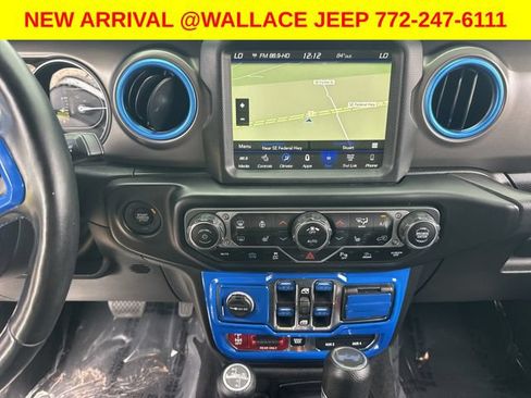 Used 2022 Jeep Wrangler Unlimited Rubicon 4xe w/ Steel Bumper Group AWD/4WD image 14