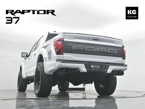 Used 2025 Ford F150 Raptor AWD/4WD image 51