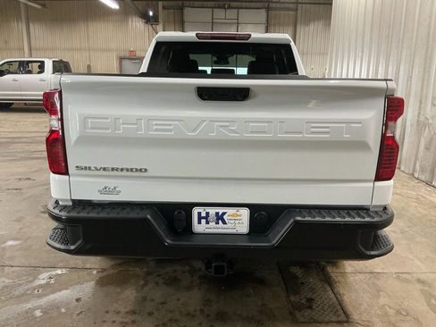 Used 2022 Chevrolet Silverado 1500 W/T w/ WT Value Package image 6