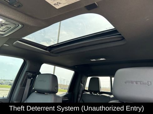 Used 2023 GMC Sierra 1500 AT4 w/ AT4 Premium Package image 32