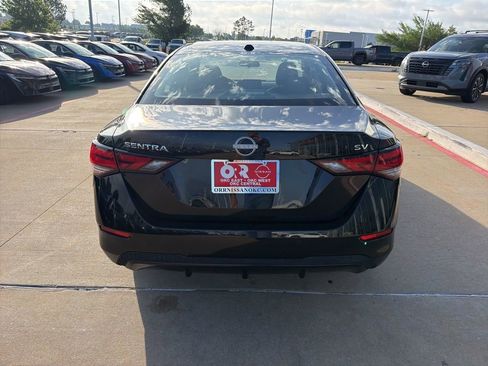 Used 2024 Nissan Sentra SV FWD image 4