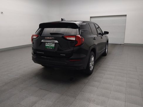 Used 2022 GMC Terrain SLE image 9