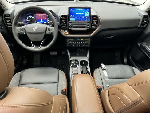 Used 2023 Ford Bronco Sport Outer Banks w/ Tech Package image 4