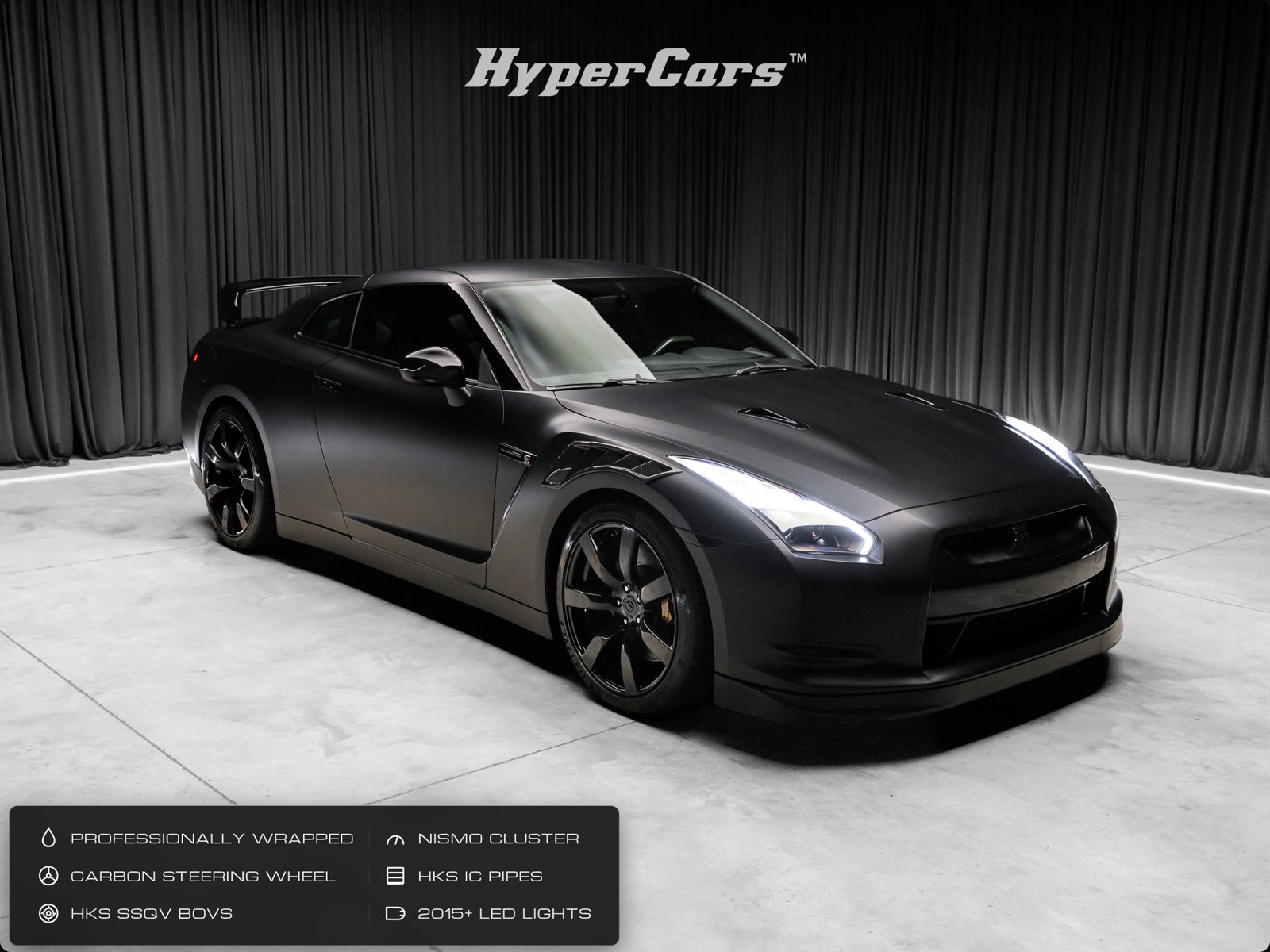 Used 2009 Nissan GT-R Premium AWD/4WD image 1