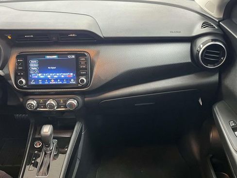 Used 2024 Nissan Kicks SV image 18