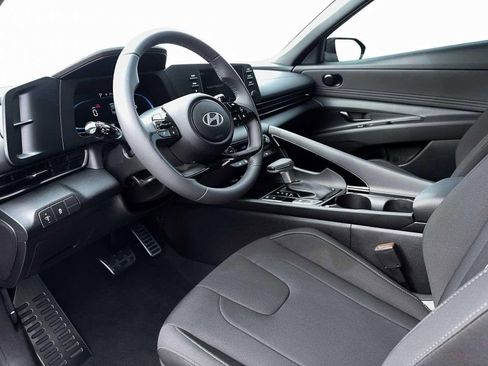New 2026 Hyundai Elantra SEL Sport Premium FWD image 14