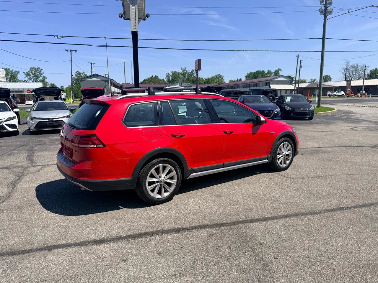 Used 2019 Volkswagen Golf Alltrack SE AWD/4WD image 7