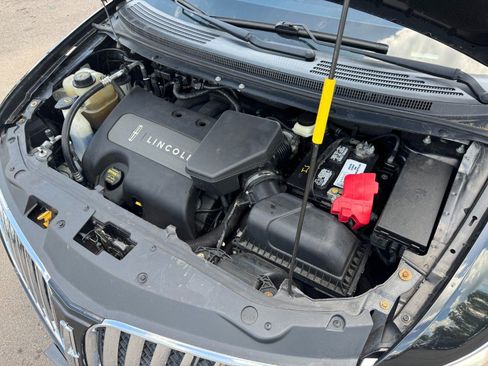 Used 2014 Lincoln MKX FWD image 23