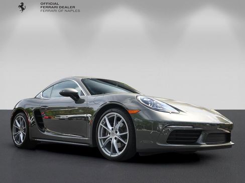 Used 2025 Porsche 718 Cayman RWD image 1