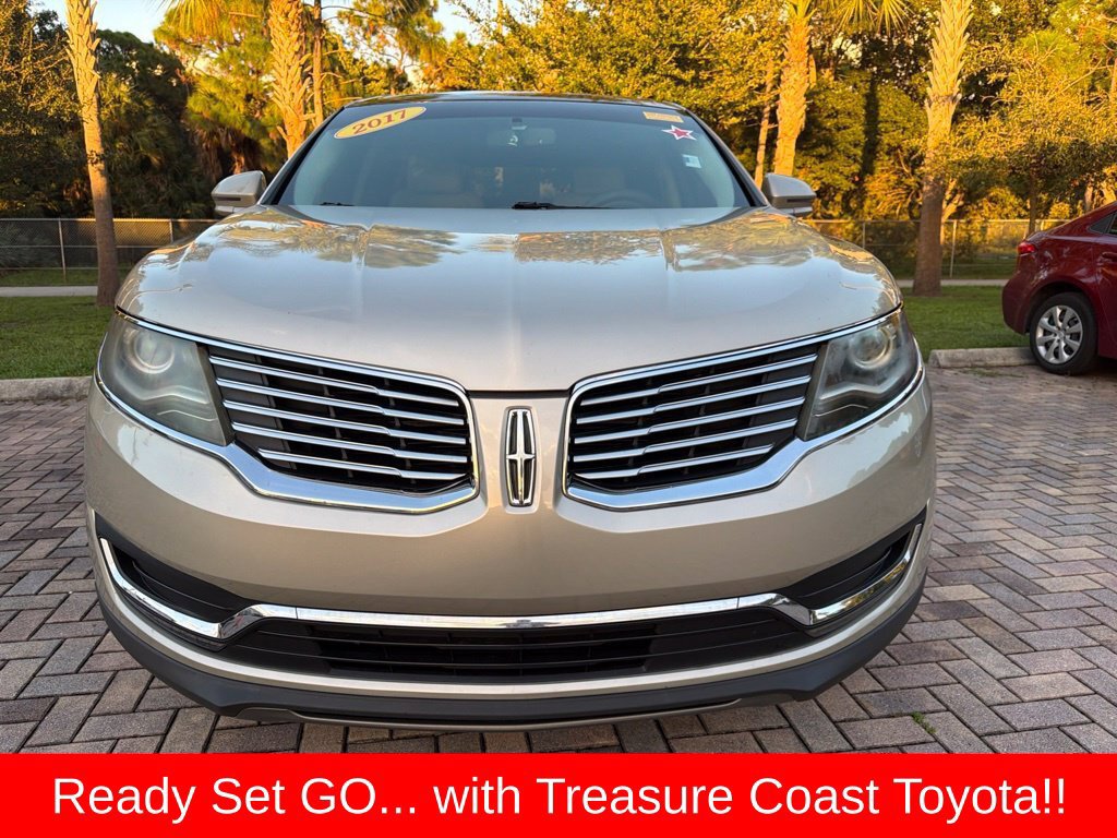 Used 2017 Lincoln MKX Reserve FWD image 8
