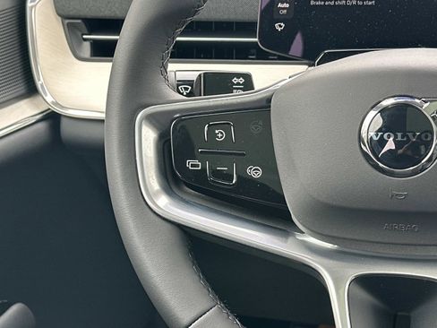 New 2026 Volvo EX90 Ultra image 8