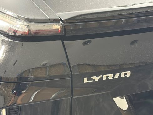 Used 2024 Cadillac Lyriq Tech AWD/4WD image 26