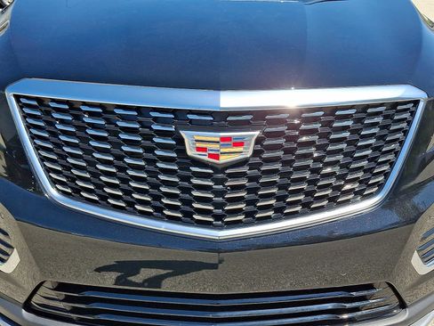 Certified 2024 Cadillac XT5 Premium Luxury AWD/4WD image 9