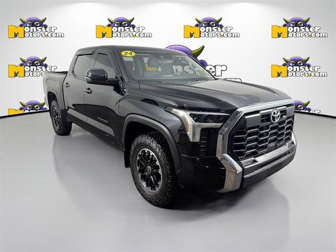 Used 2024 Toyota Tundra SR5 image 3