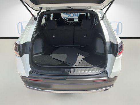 Used 2024 Honda HR-V Sport image 25