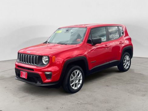 Used 2023 Jeep Renegade Latitude AWD/4WD image 1
